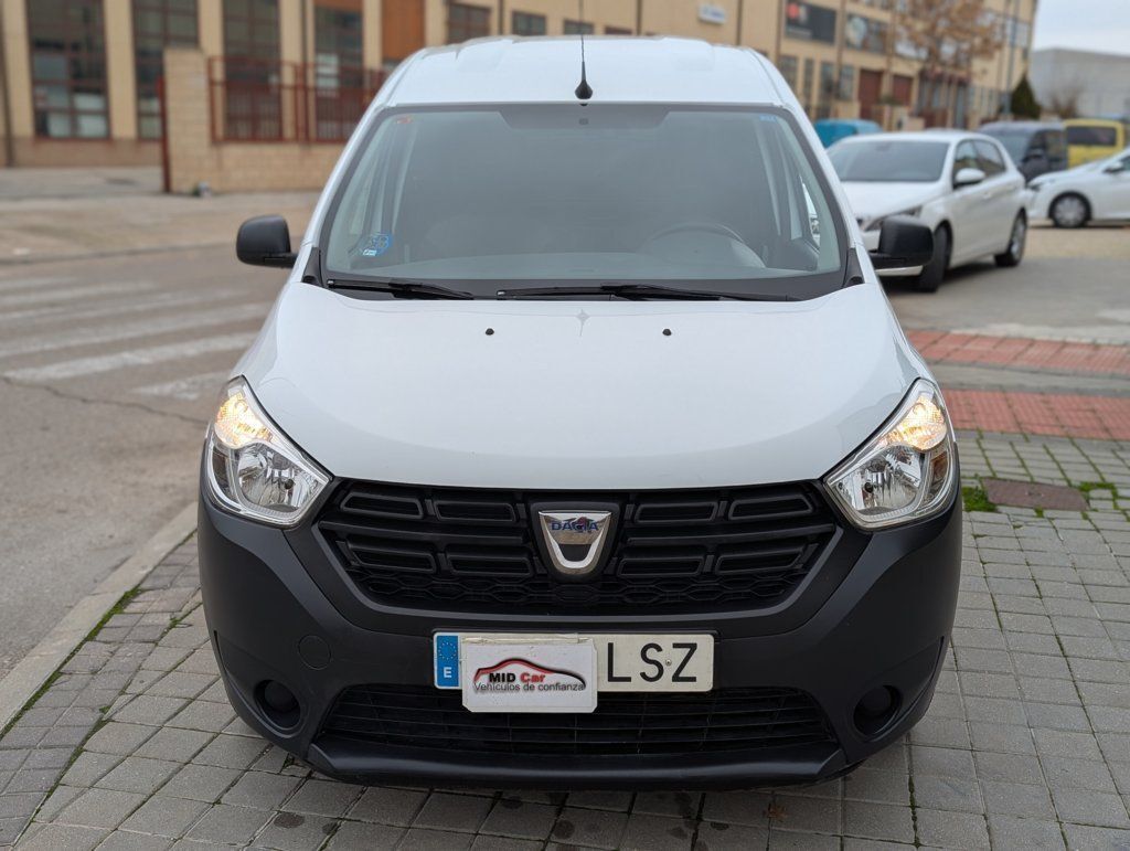 DACIA Dokker Comercial (Van 1.6 GLP Essential 80kW) en Madrid