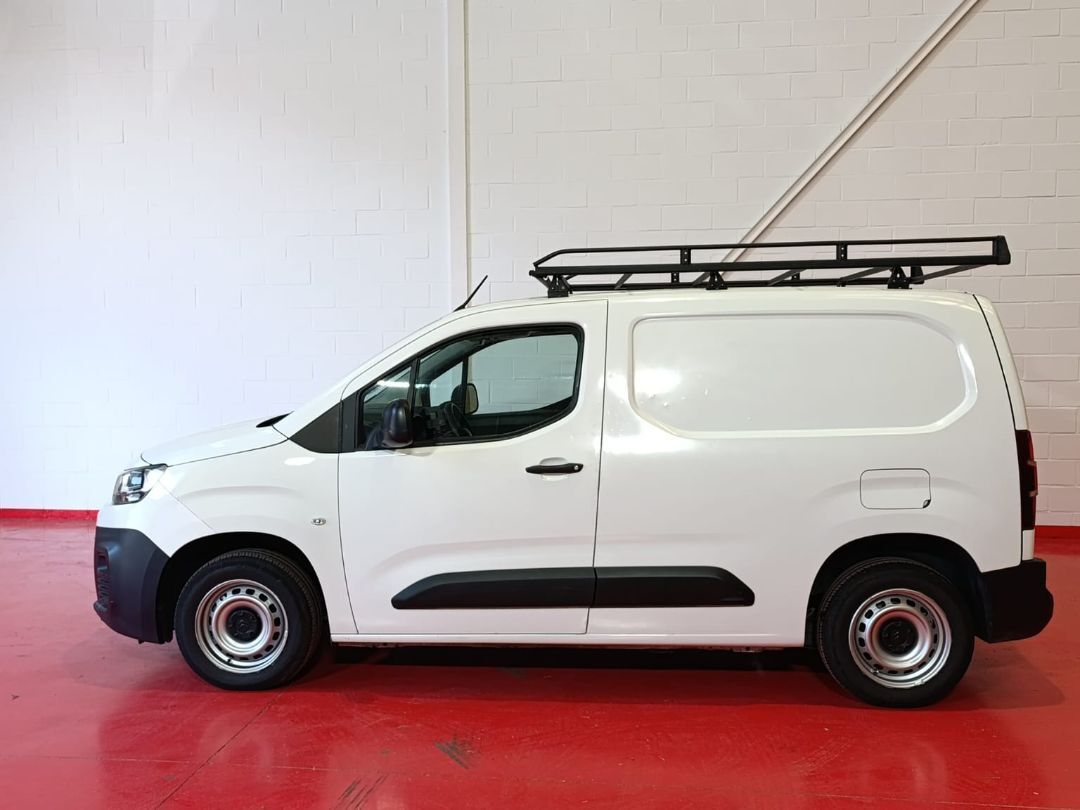 Foto del CITROEN Berlingo Van BlueHDi S&S Talla M Control 100