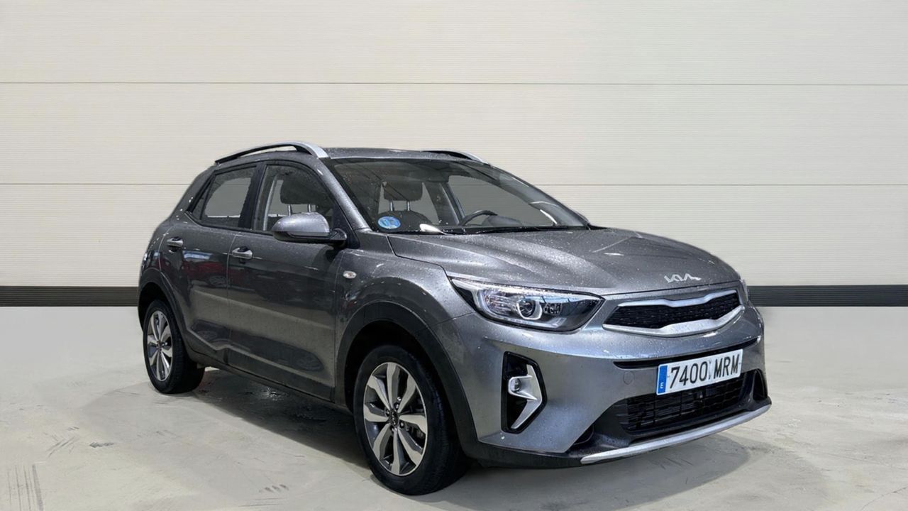 Foto del KIA Stonic 1.0 T-GDi MHEV iMT Concept Plus 100