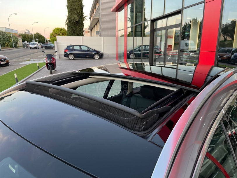 Foto del MERCEDES Clase C C Estate 300 de 9G-Tronic