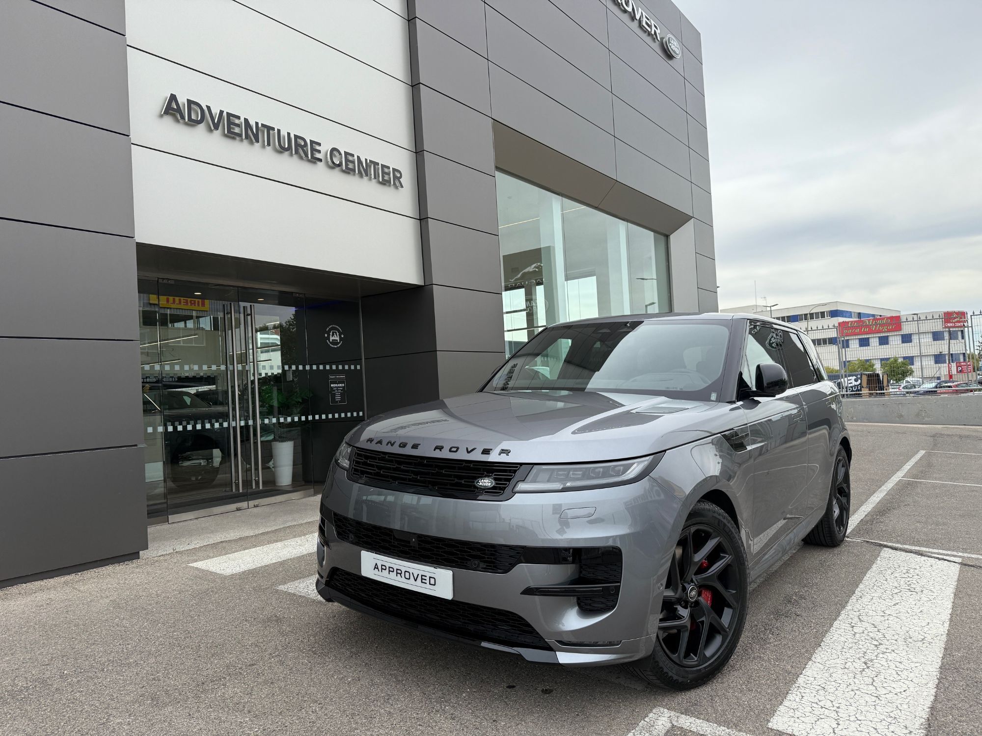 LAND ROVER Range Rover Sport (3.0 i6 PHEV Dynamic HSE 460) en Madrid
