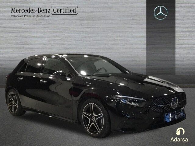 MERCEDES Clase A (A 180 d AMG Line (EURO 6d)) en Asturias