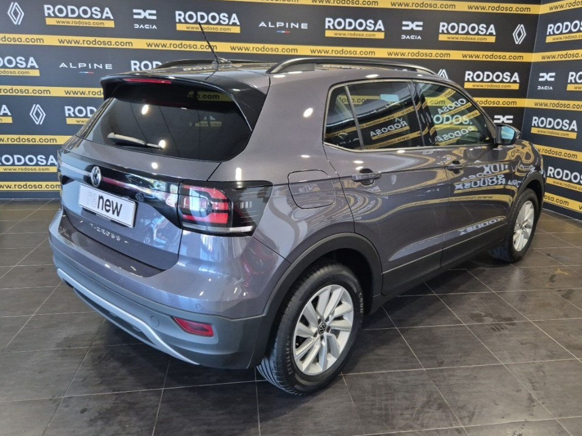 Imagen 2 de VOLKSWAGEN T-Cross