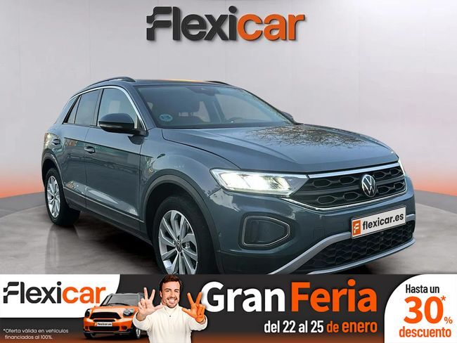 VOLKSWAGEN T-Roc (Life 1.5 TSI 110kW (150CV)) en Barcelona