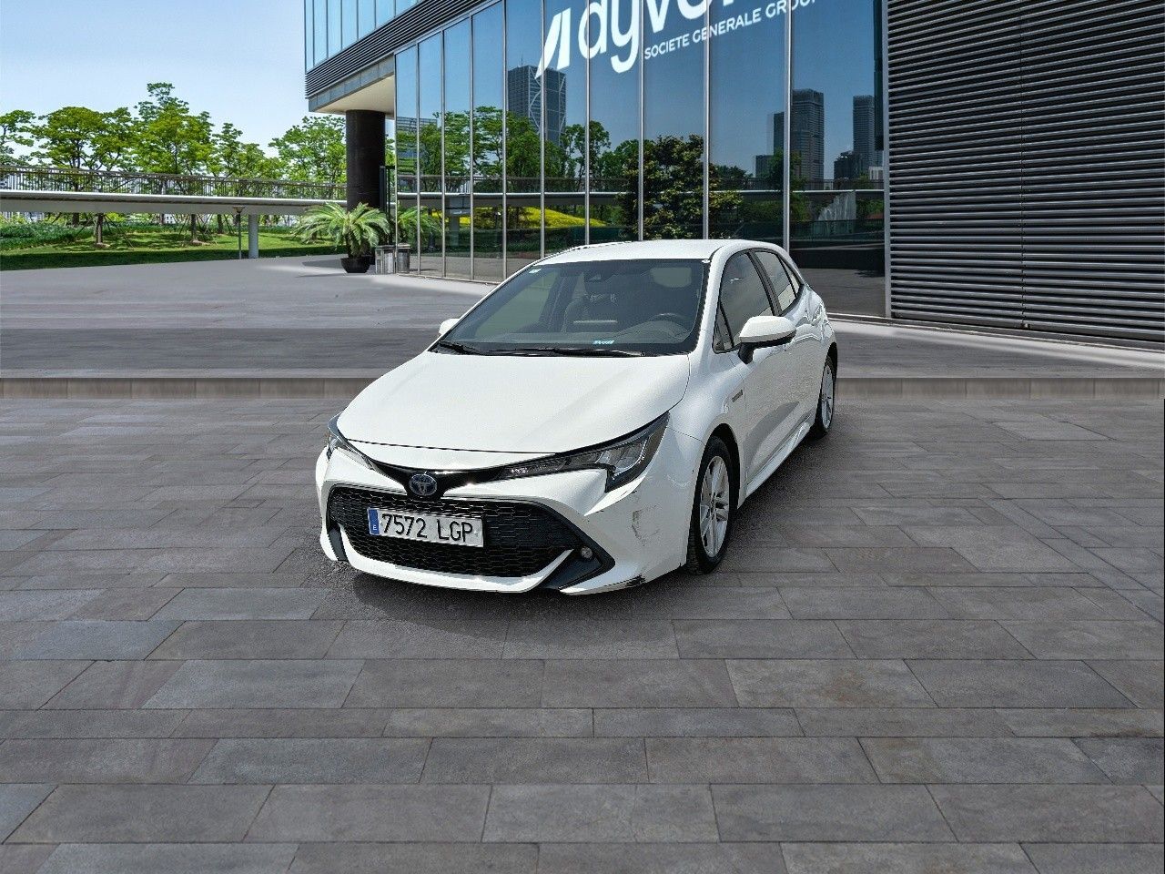 TOYOTA Corolla (125H Active E-CVT 90 kW (122 CV)) en Madrid