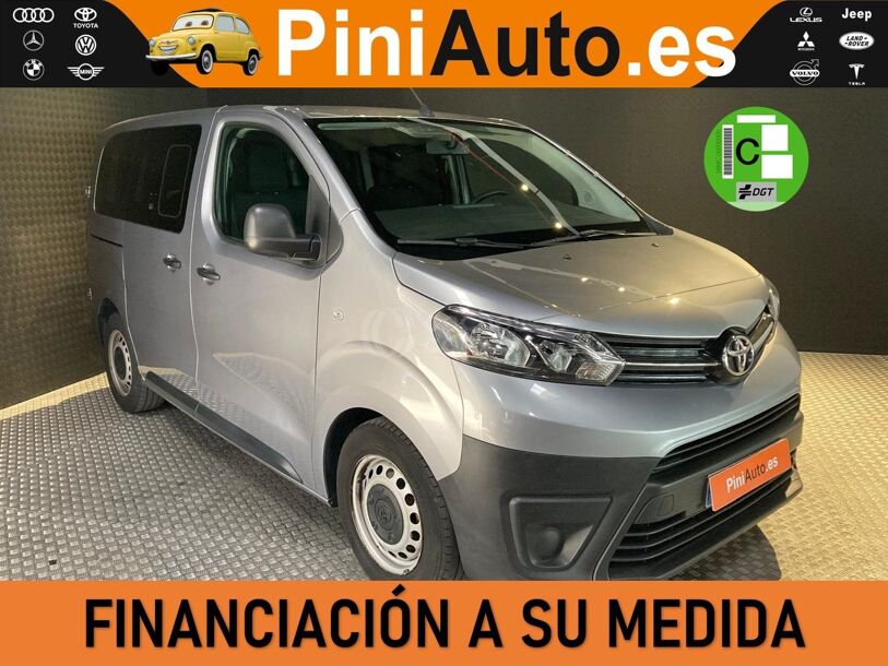 Foto del TOYOTA Proace Verso Proace Shuttle L1 1.5D 9pl. Pack Active 120