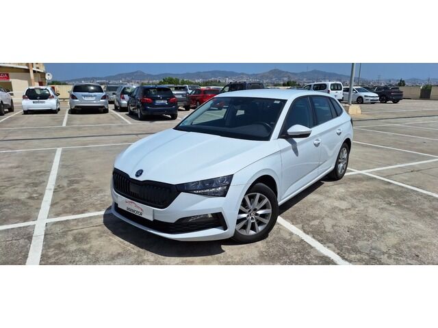 SKODA Scala (1.5 TSI Ambition DSG 110 kW (150 CV)) en Barcelona