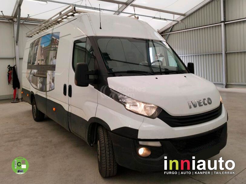 Foto del IVECO Daily Furgón 35C16 V 4100 H3 18.0 156
