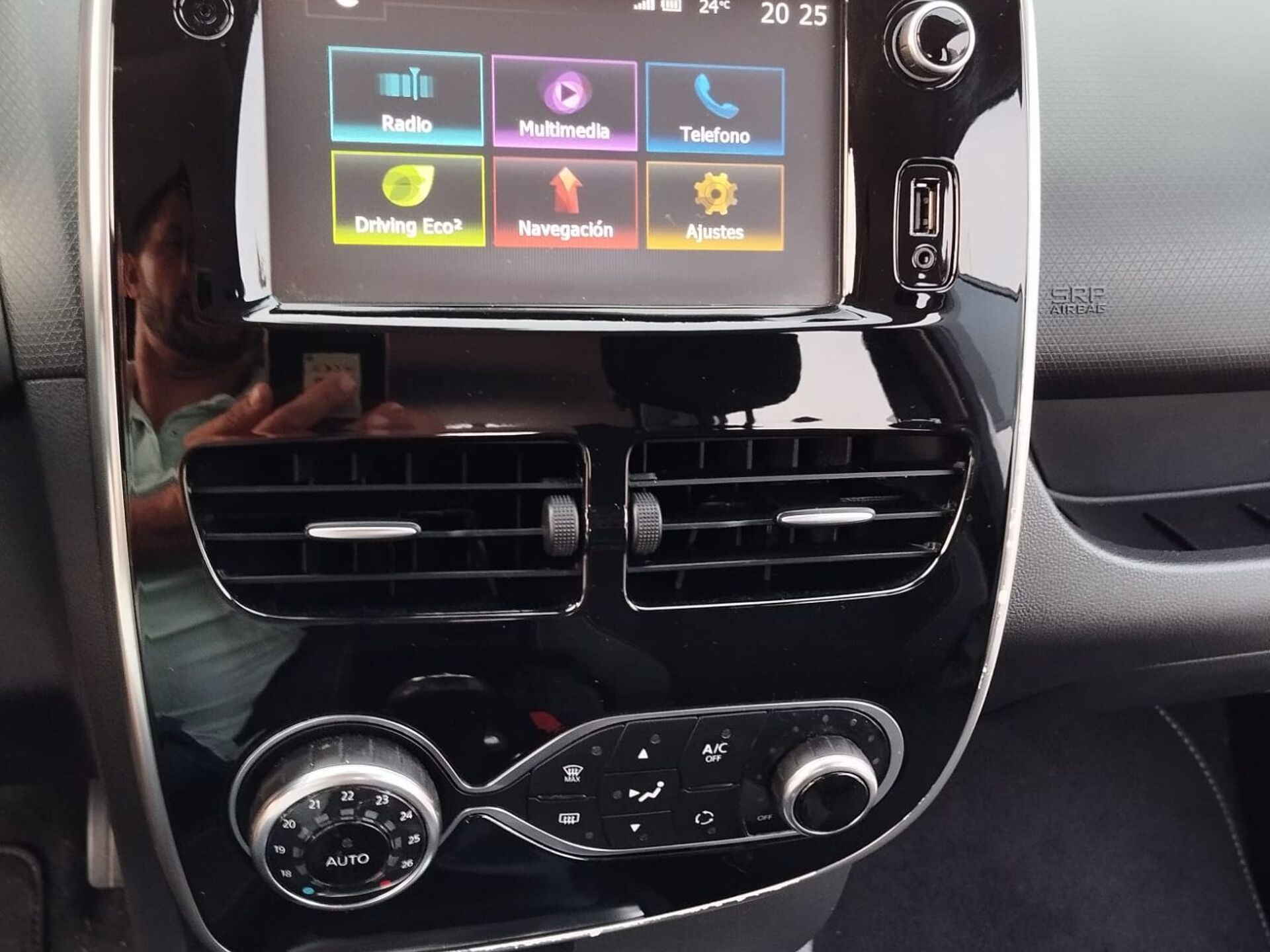 Imagen 1 de RENAULT Clio