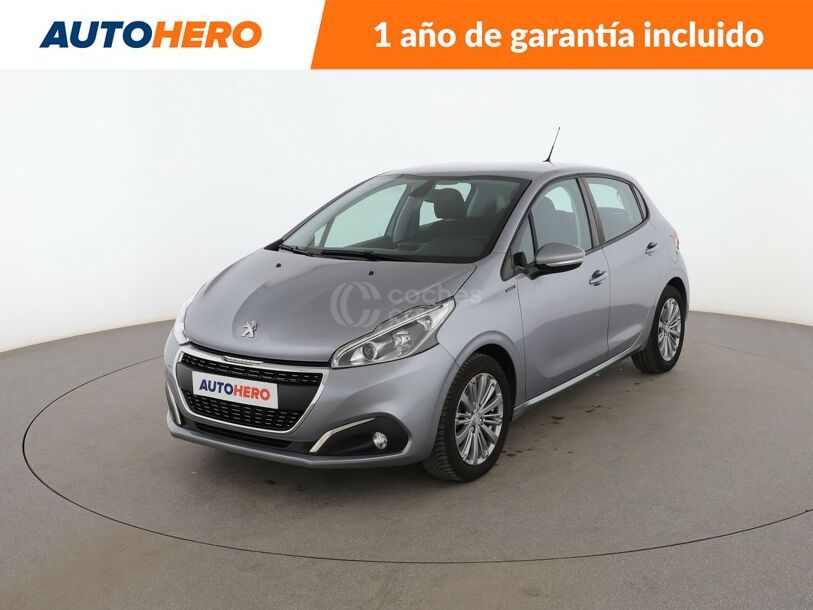 Foto del PEUGEOT 208 1.2 PureTech S&S Signature 110