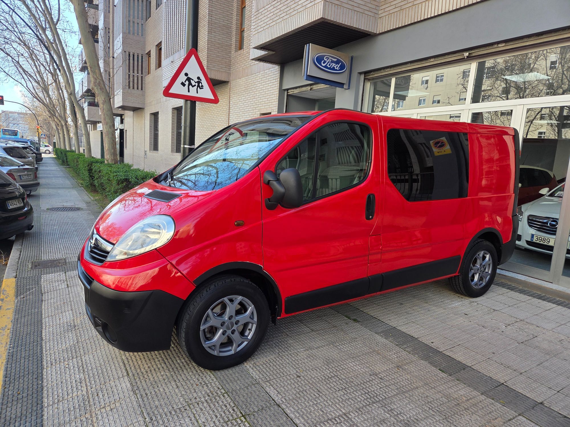 Foto del OPEL Vivaro Viv. Com6 2.0CDTi 29 L1 Semi Acrist. 114