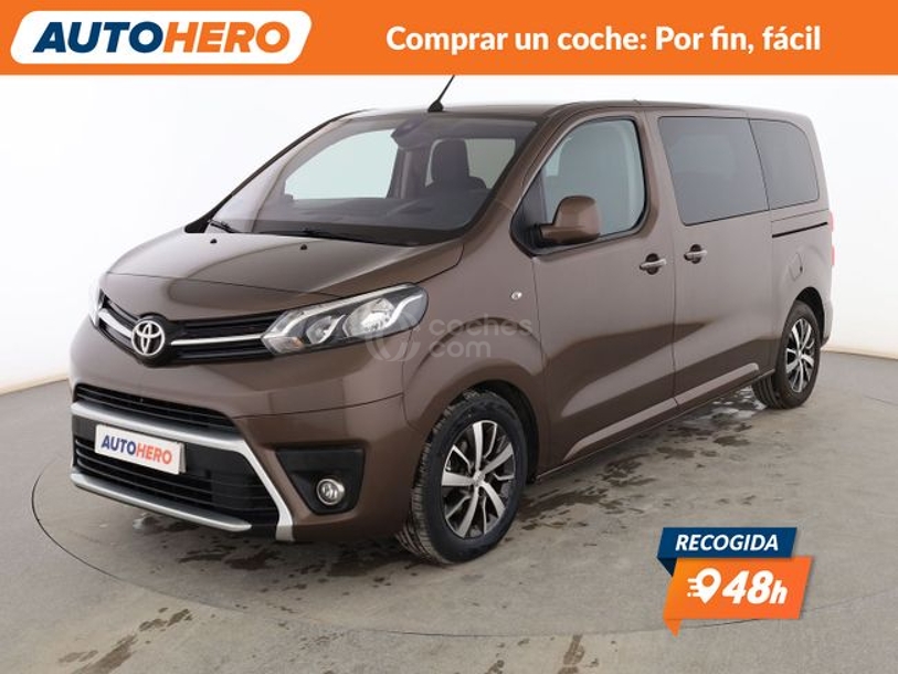 Foto del TOYOTA Proace Verso Family Medio 2.0D 8pl. Advance 150