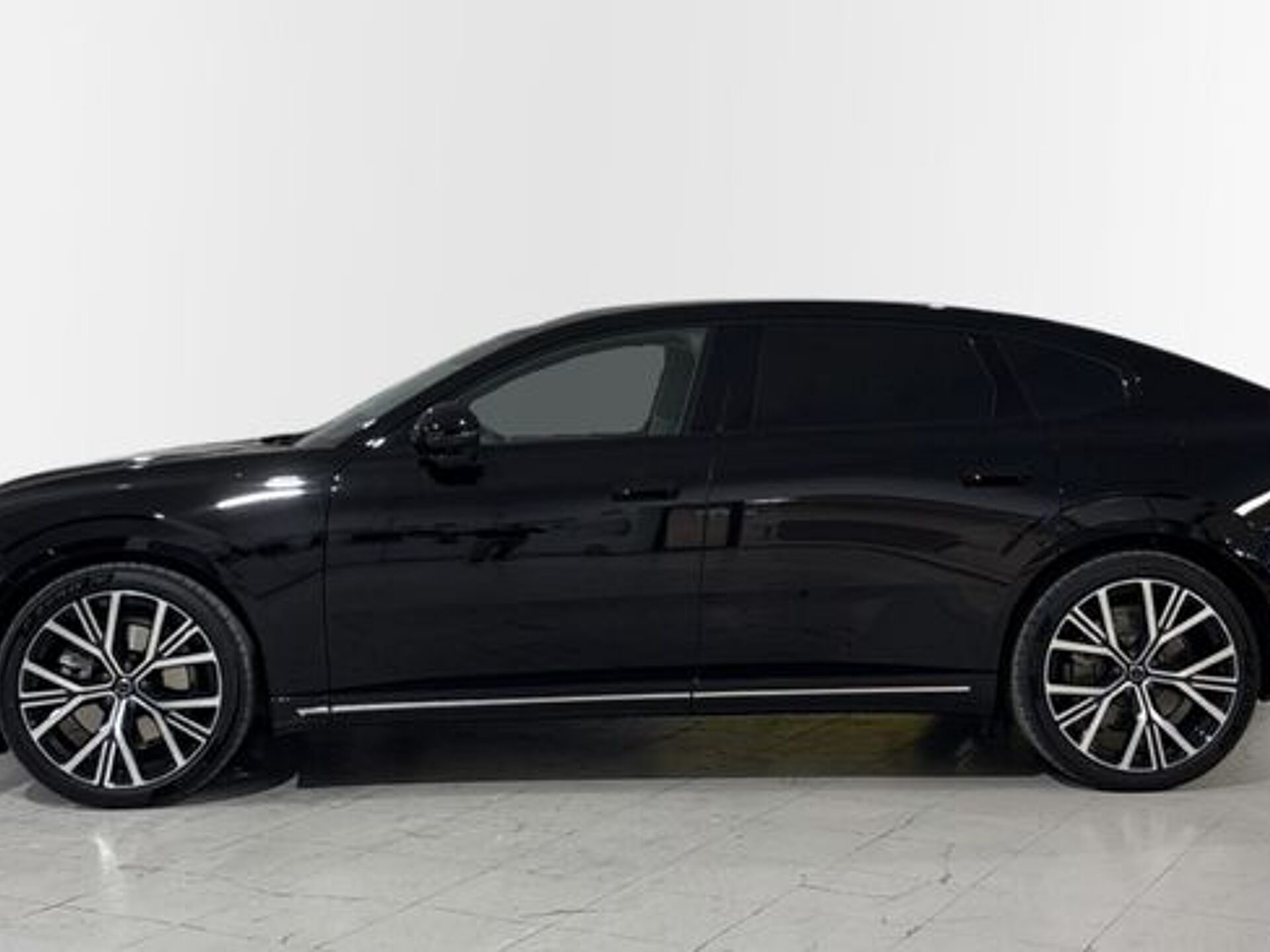 Imagen 3 de VOLVO ES90