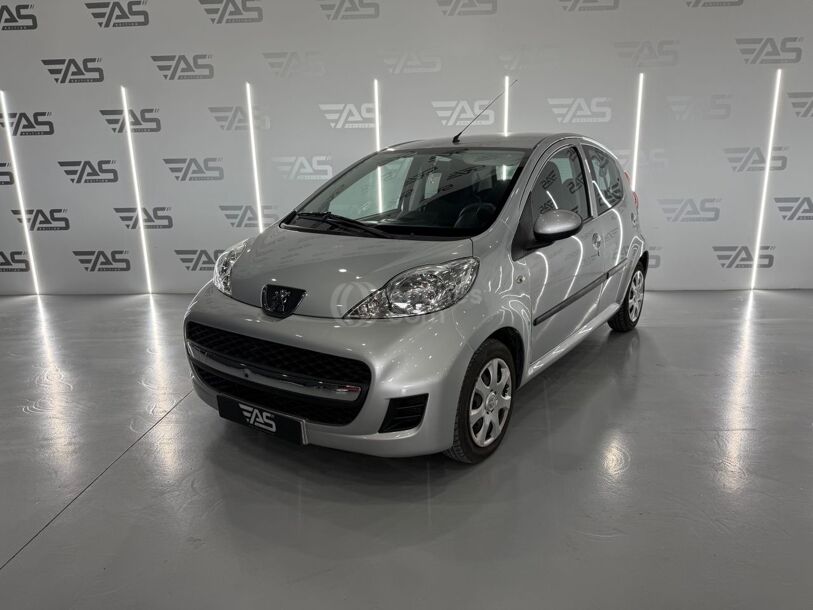 Foto del PEUGEOT 107 1.0i Urban