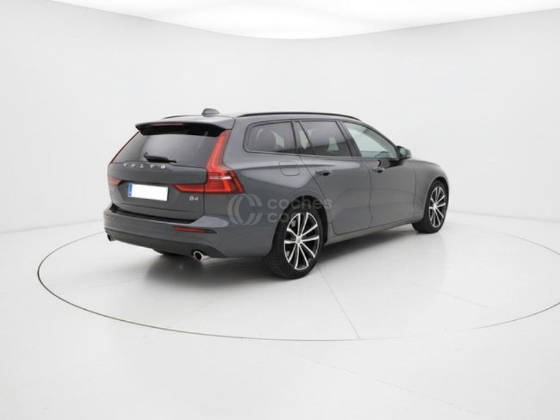 Foto del VOLVO V60 B4 Momentum Aut.