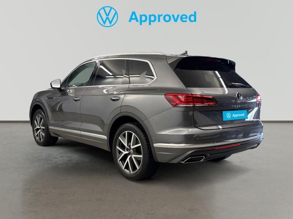 Foto del VOLKSWAGEN Touareg 3.0TDI V6 R-Line Individual Tip. Atmosphere 4M 170kW