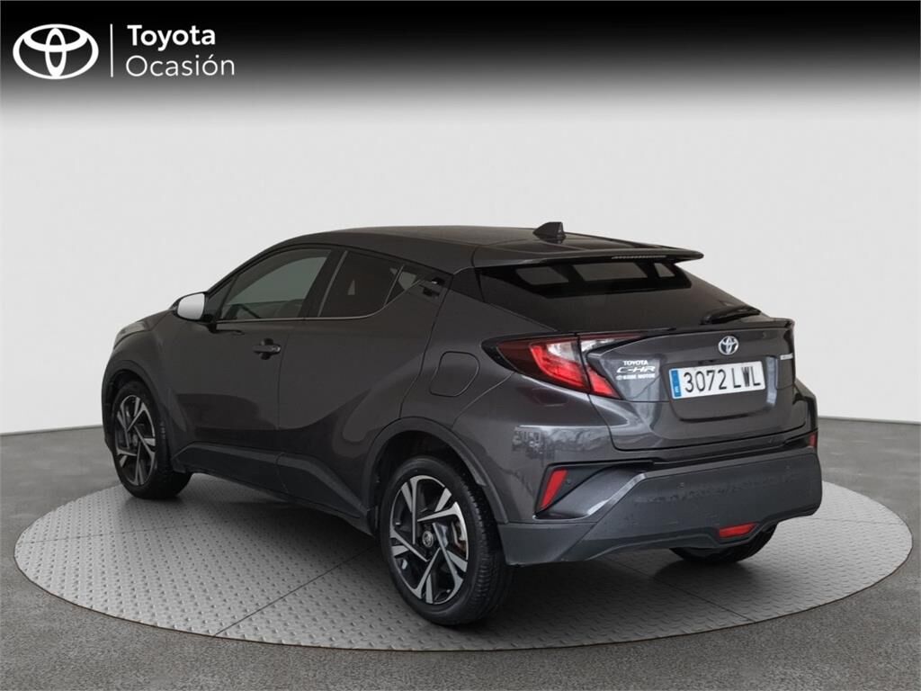 Foto del TOYOTA C-HR 125H Advance