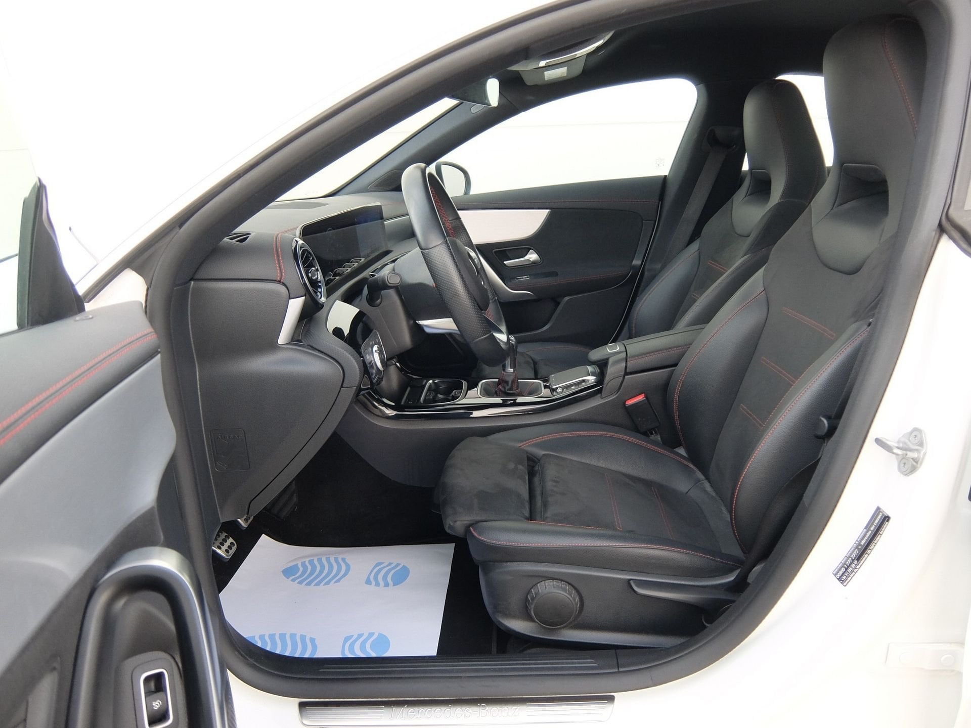 Foto del MERCEDES Clase CLA CLA 200