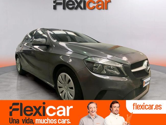 MERCEDES Clase A (A 180 d Style) en Cádiz
