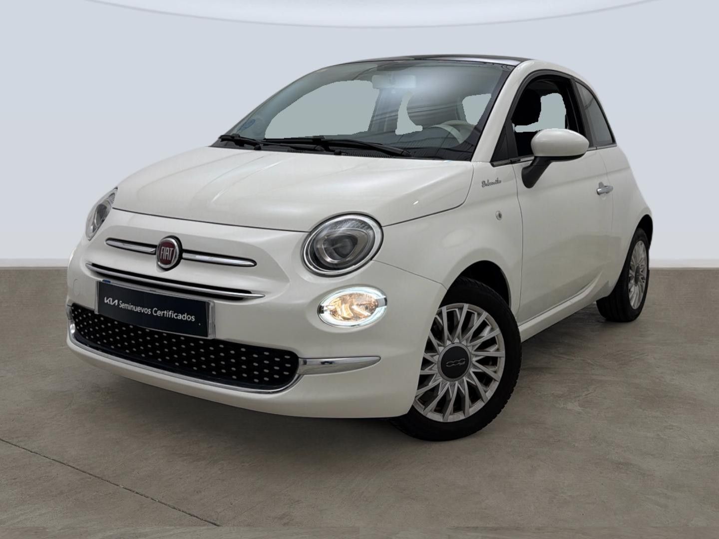 FIAT 500 (1.0 Hybrid Dolcevita 51 kW (70 CV)) en Barcelona