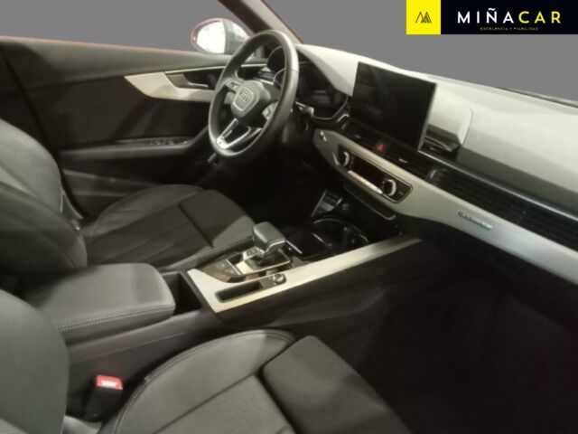 Foto del AUDI A4 Avant 40 TDI Black Limited quattro-ultra S tronic 150kW