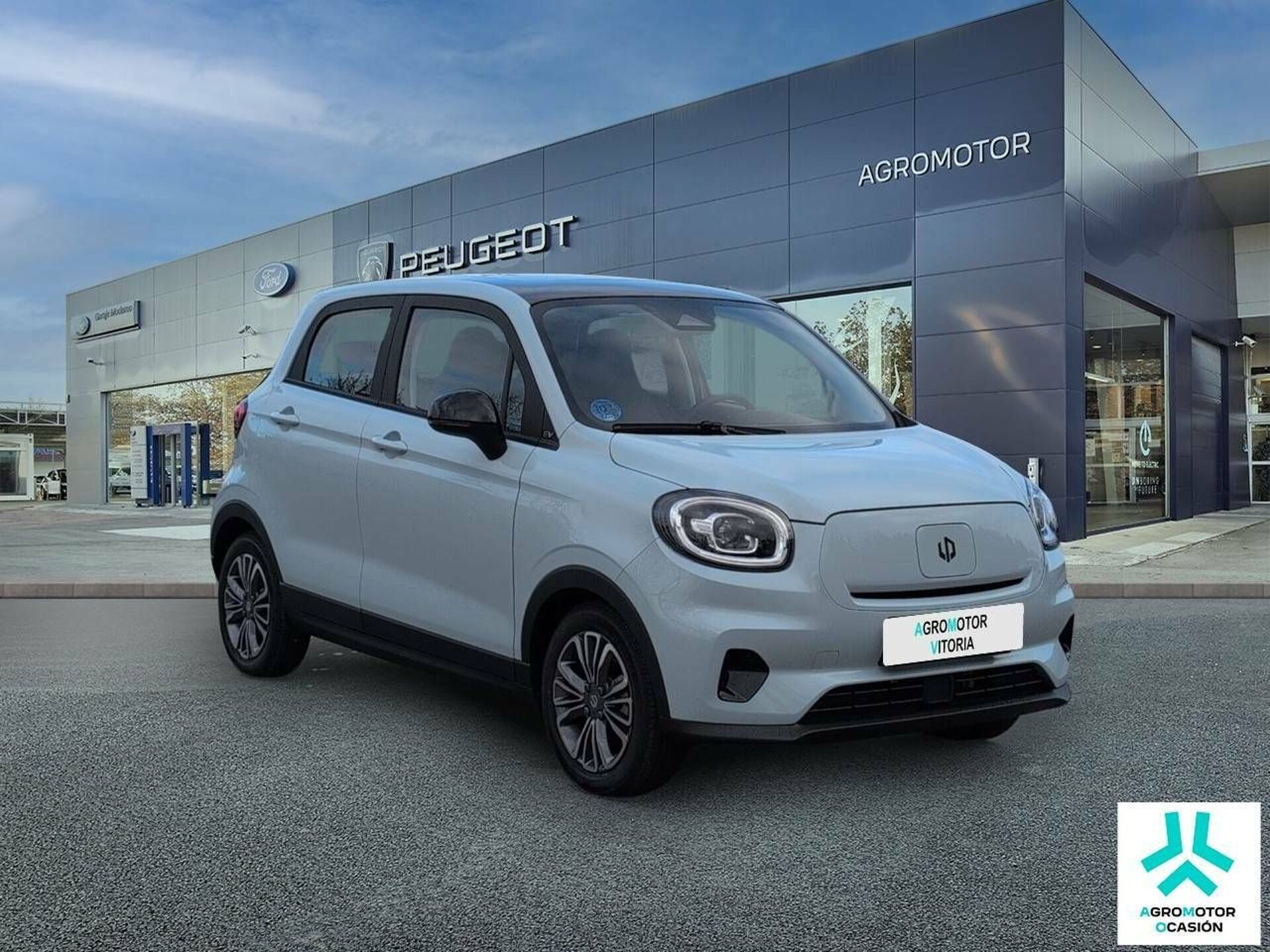 Imagen 3 de LEAPMOTOR T03