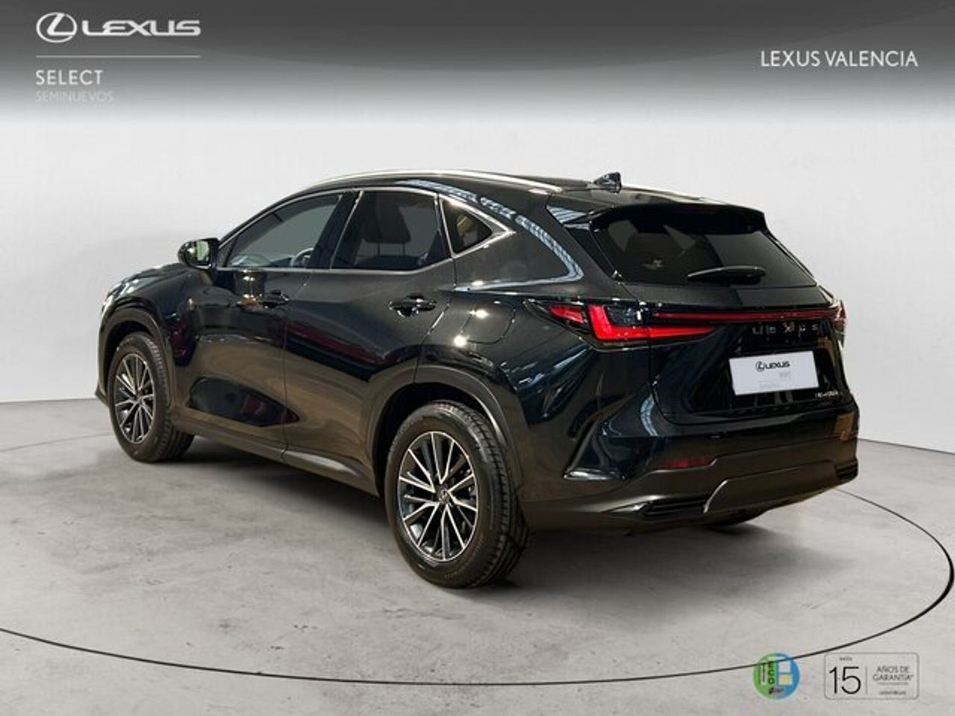 Imagen 2 de LEXUS NX