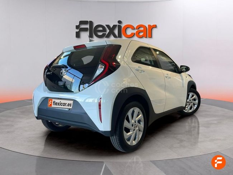 Foto del TOYOTA Aygo 70 x-cite x-shift