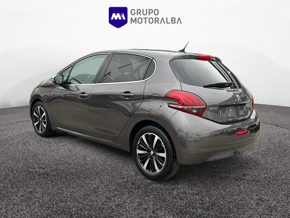 Foto del PEUGEOT 208 1.2 PureTech S&S Tech Edition 82