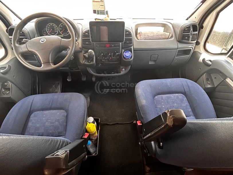 Foto del FIAT Ducato Furgón 2.3JTD Paso Corto