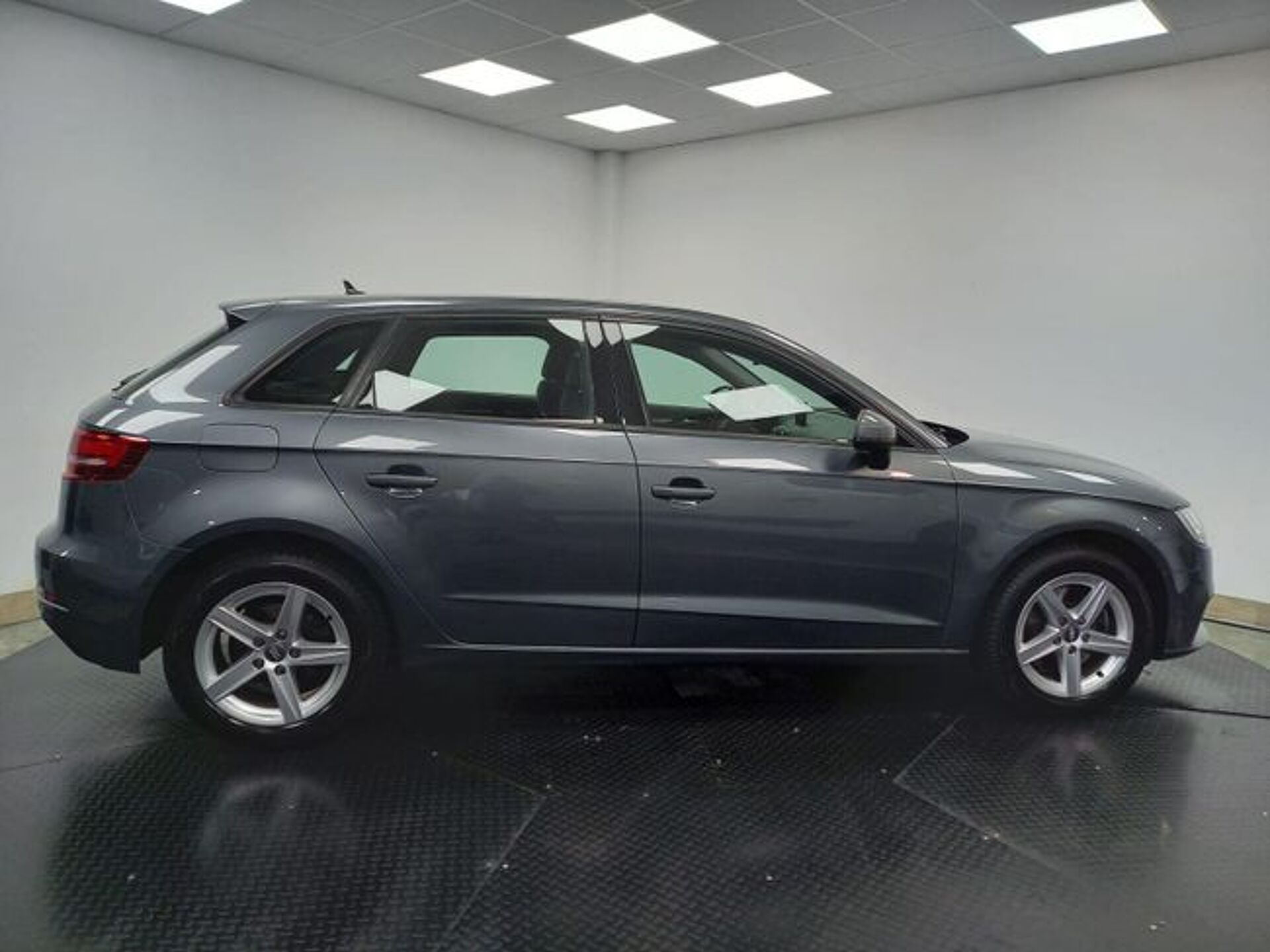 Imagen 3 de AUDI A3