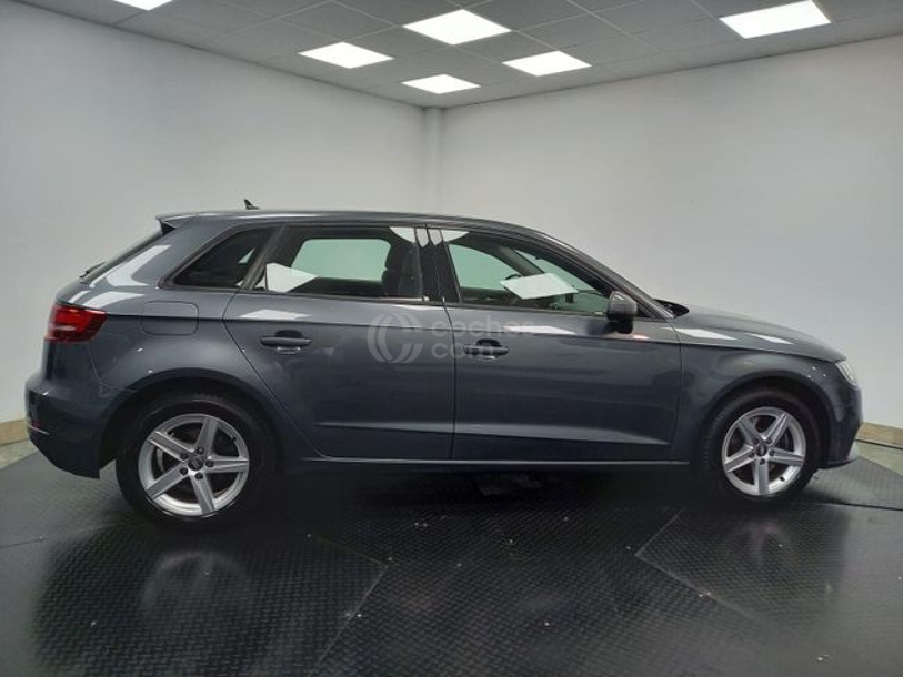 Foto del AUDI A3 Sportback 35 TDI S line 110kW