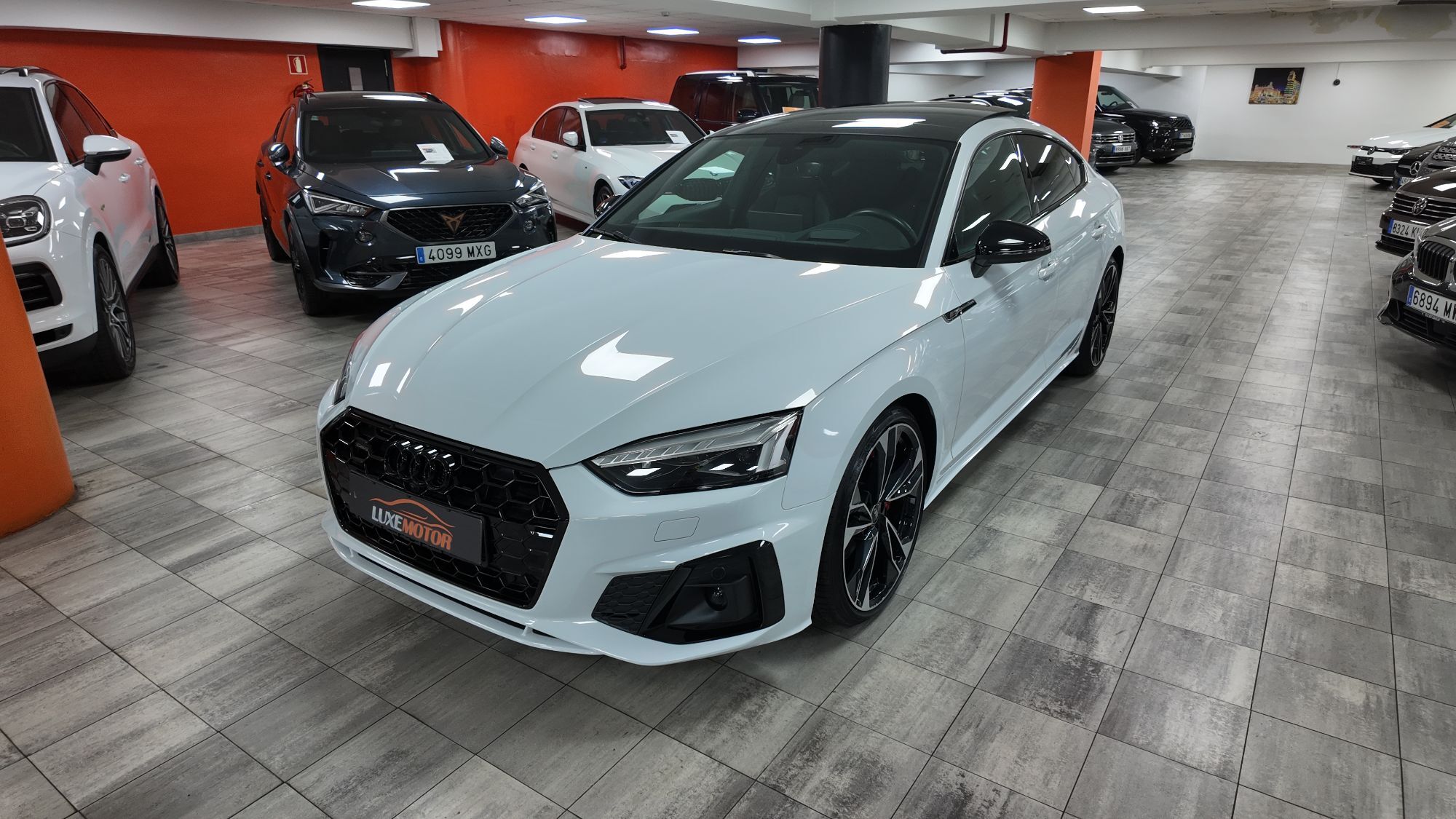 AUDI A5 (Sportback 45 TFSI S line quattro S tronic) en Madrid