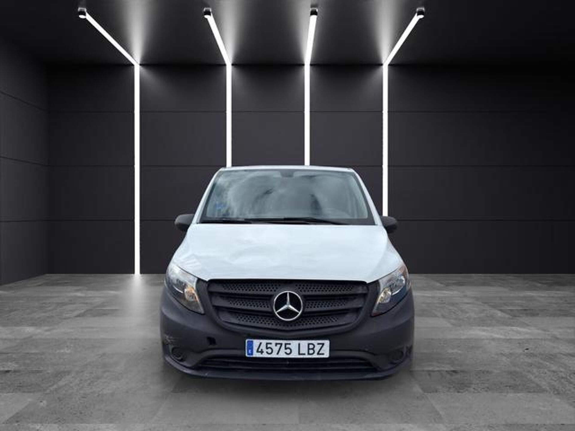 Imagen 2 de MERCEDES Vito
