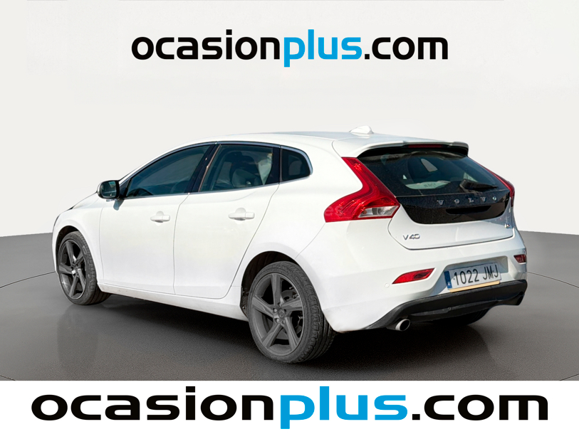 Foto del VOLVO V40 D3 Momentum Aut. 150