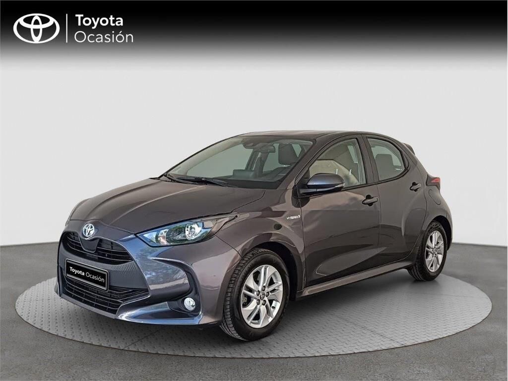 TOYOTA Yaris (5P Active Tech 120H e-CVT) en Madrid