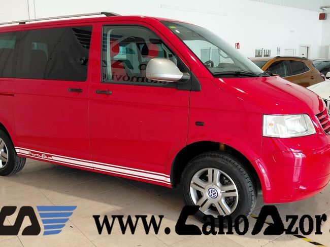 Foto del VOLKSWAGEN Transporter Mixto 2.5TDI Tiptronic 174