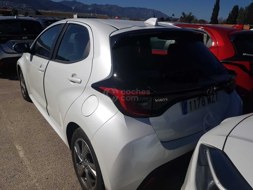 Foto del TOYOTA Yaris 120H 1.5 Active Plus