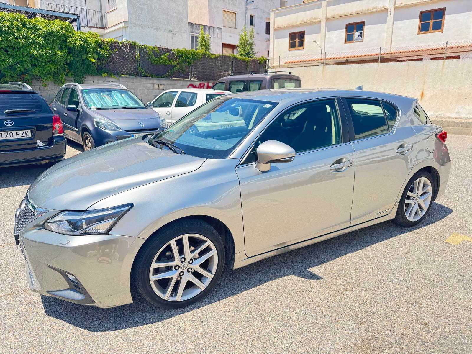 Foto del LEXUS CT 200h Executive