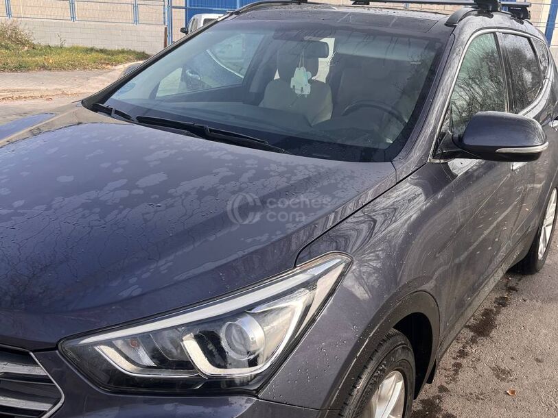 Foto del HYUNDAI Santa Fe 2.2CRDi 4x2 Link 7s