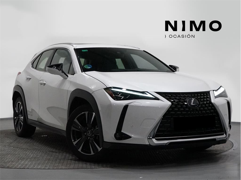 LEXUS UX (2.0 250h Luxury) en Sevilla