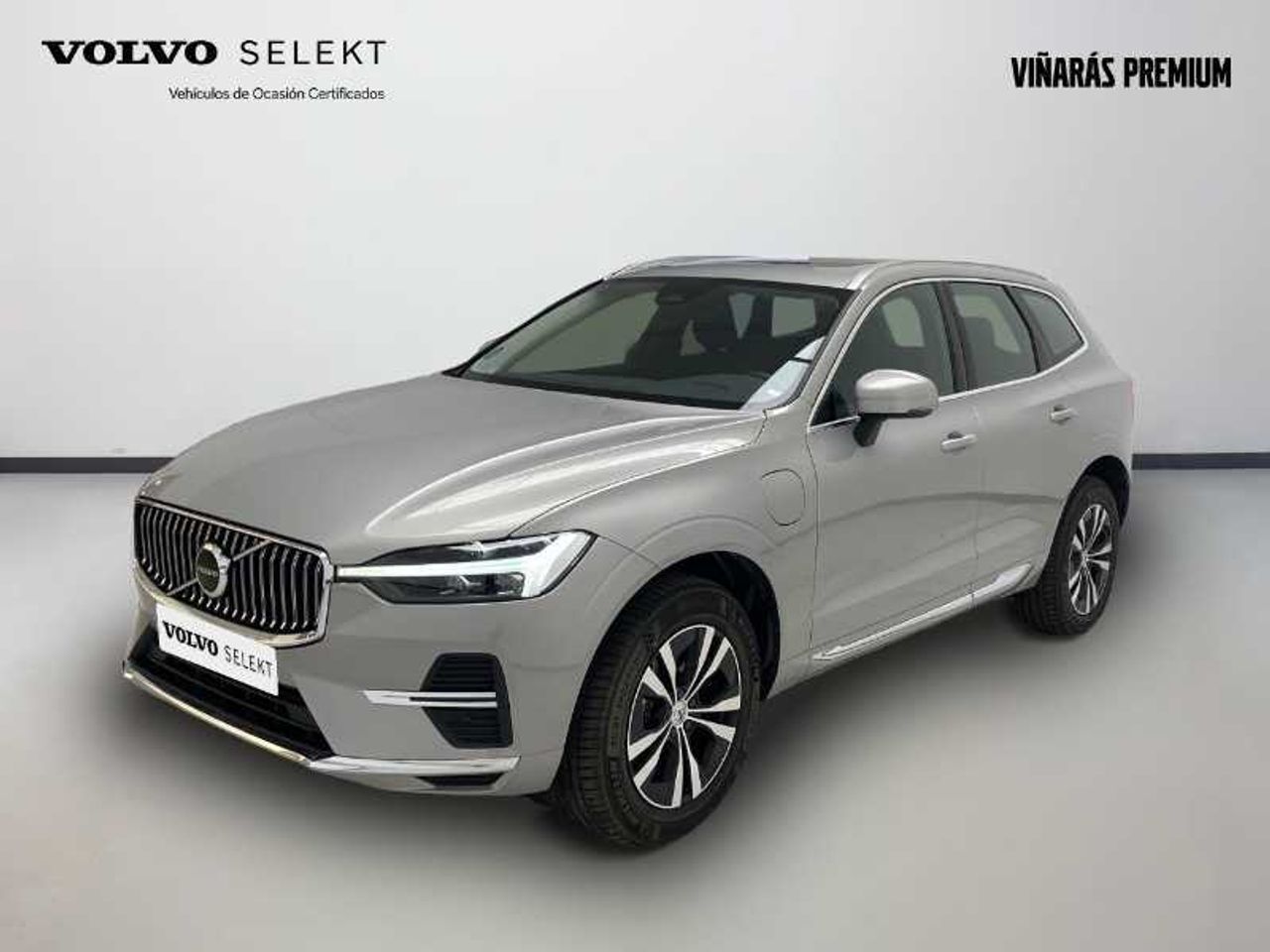 VOLVO XC60 (Recharge Core, T6 AWD Híbrido enchufable, Eléctrico/Gasolina, B