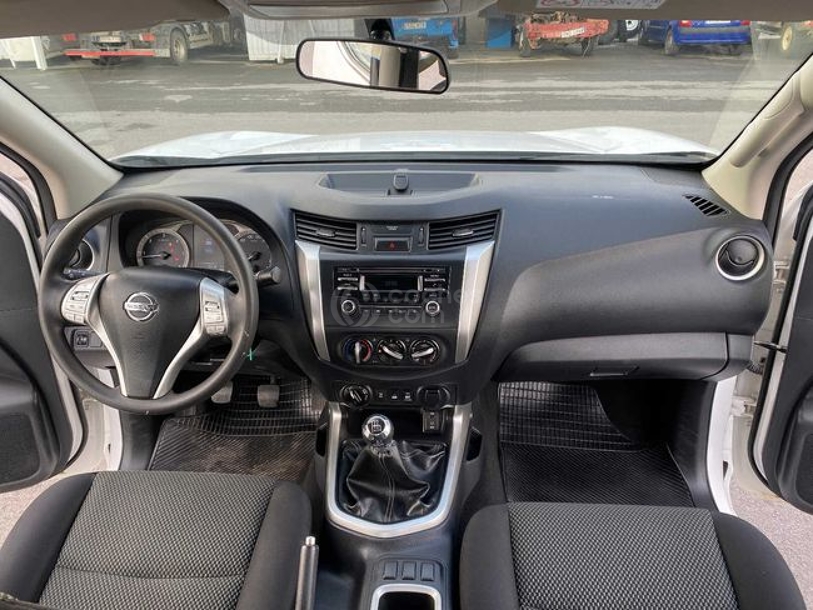 Foto del NISSAN Navara 2.3dCi Doble Cabina Visia