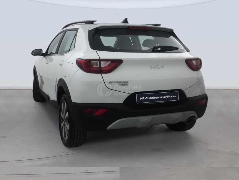 Foto del KIA Stonic 1.0 T-GDi MHEV iMT Drive Plus 100