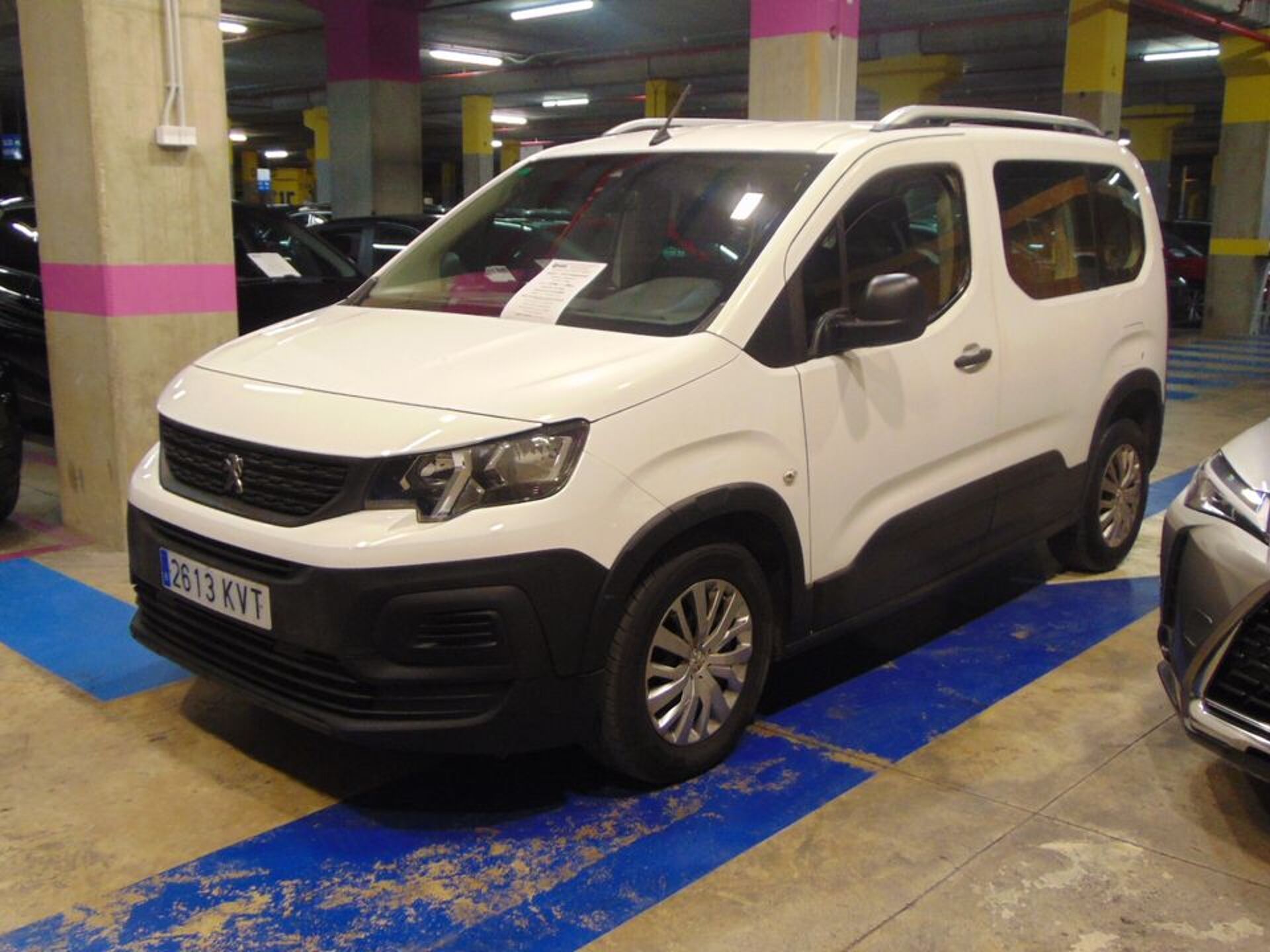 Imagen de PEUGEOT Rifter