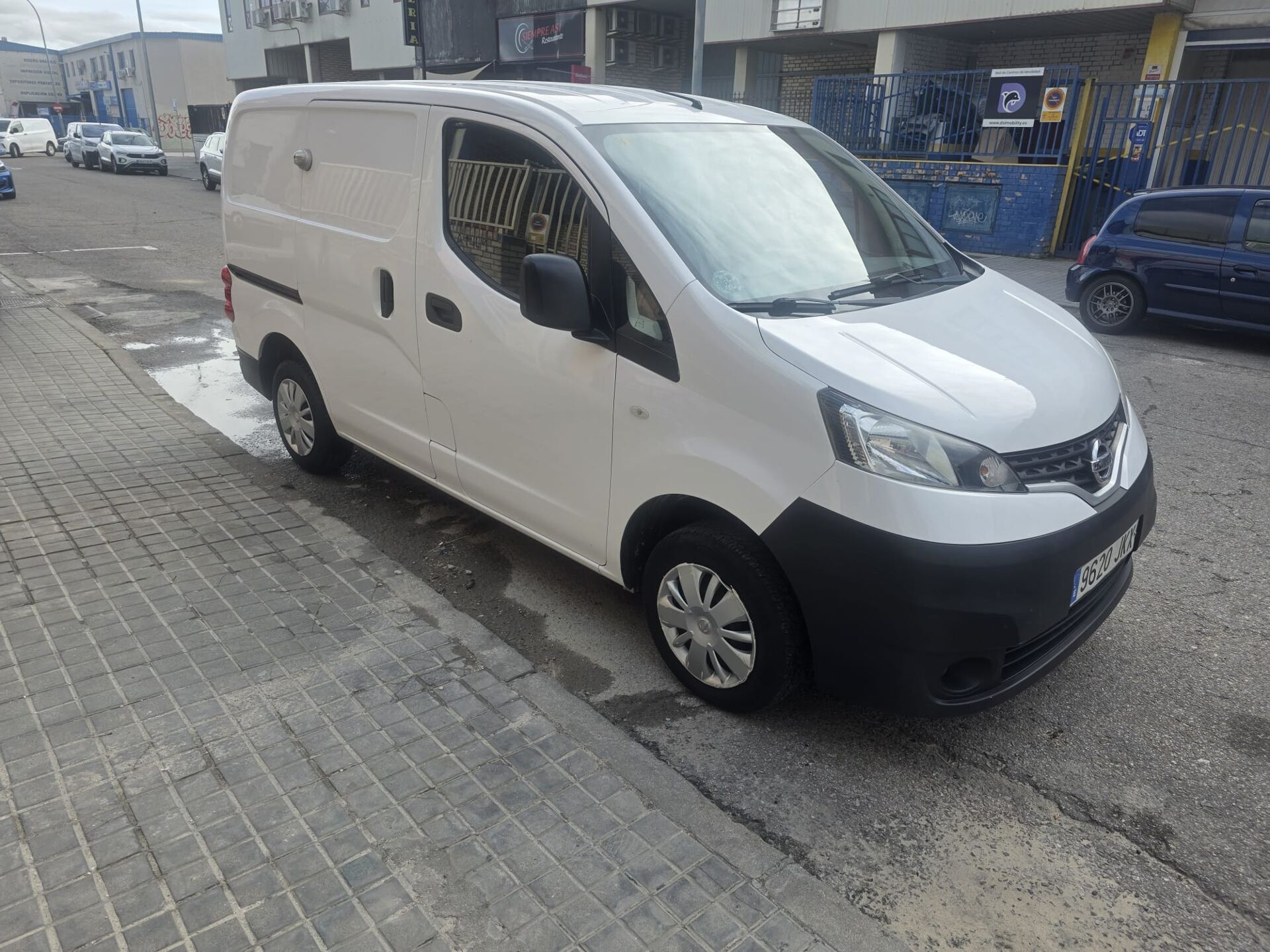 Imagen 2 de NISSAN NV200