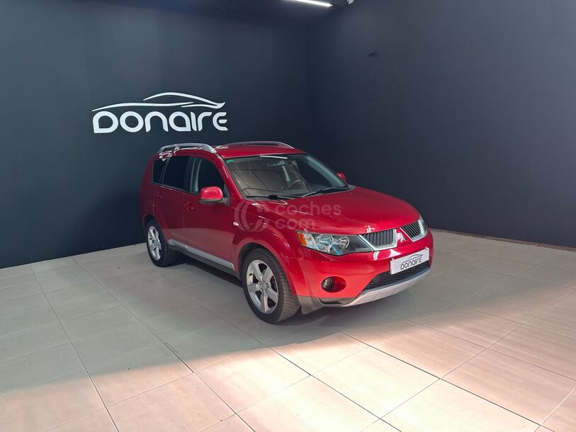 Foto del MITSUBISHI Outlander 2.0DI-D Intense Plus