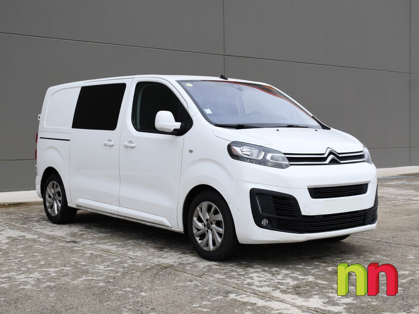 Foto del CITROEN Jumpy Fg. BlueHDI Talla M S&S Club EAT8 120