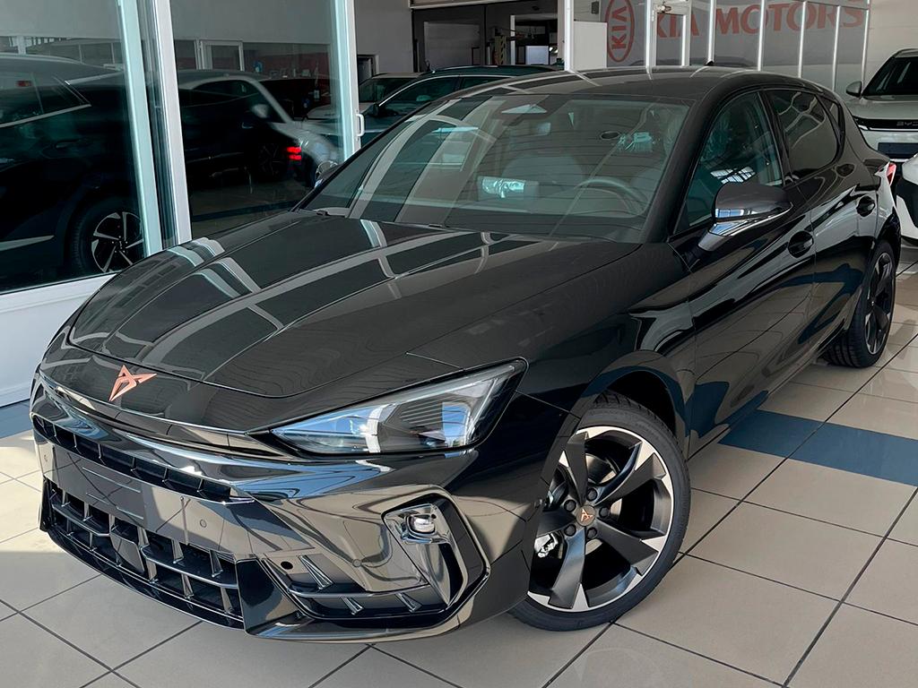 CUPRA León (NUEVO LEON 1.5 ETSI 150CV DSG-7) en Badajoz
