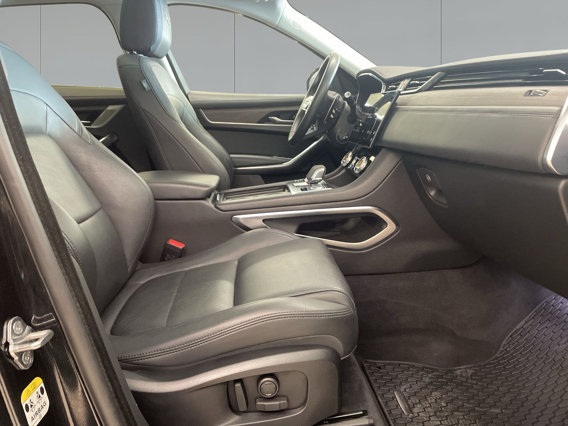 Imagen 3 de JAGUAR F-Pace